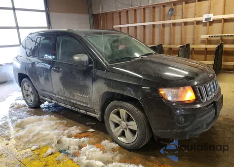 2015 Jeep Compass Sport z USA, uszkodzony, nr VIN 1C4NJDBB7FD416587